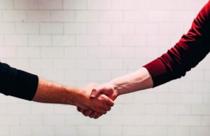 Photo "How to build strong relationships with partners and collaborators"