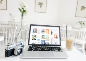 Photo "How to sell your services online and attract clients"