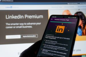 Photo LinkedIn lead generation